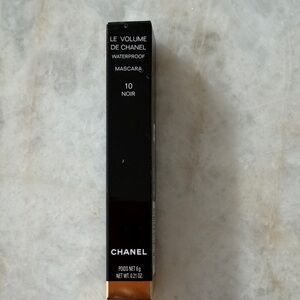 CHANEL Le Volume Waterproof Mascara in Noir - New